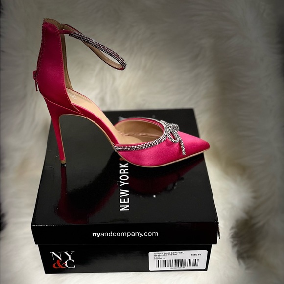 New York and Company Women Heels - Picture 4 of 5